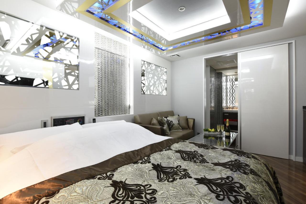 Hotel W-Party-W Group Hotels And Resorts- كاواغوتشي المظهر الخارجي الصورة